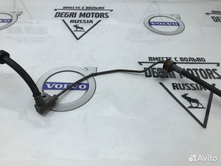 Шланг тормозной к правому суппорту Discovery 5 16