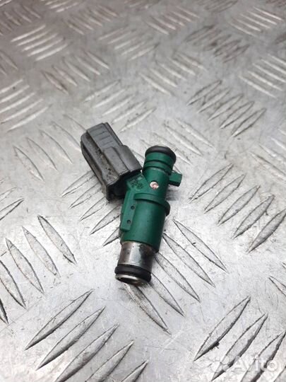 Форсунка Peugeot 206 1 1.4 2006