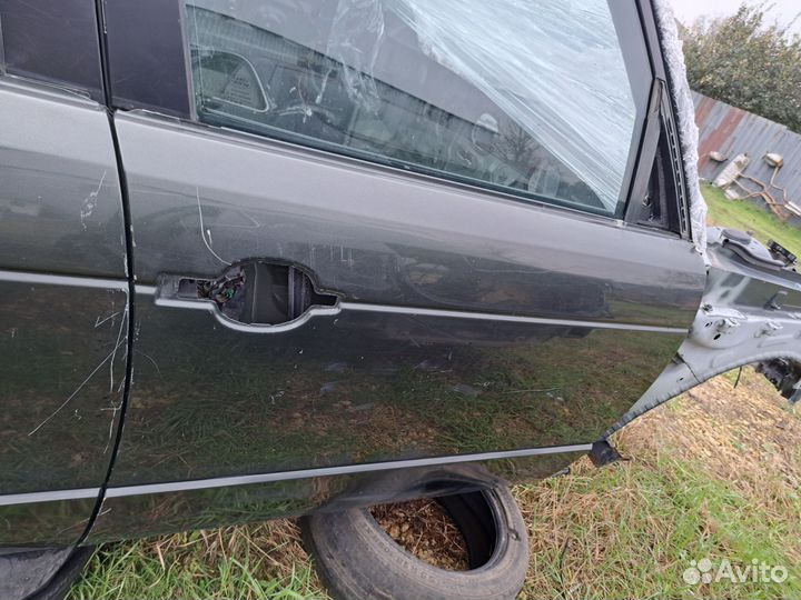 Дверь передний правый Range Rover vogue l322