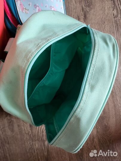 Рюкзаки детские комплектом