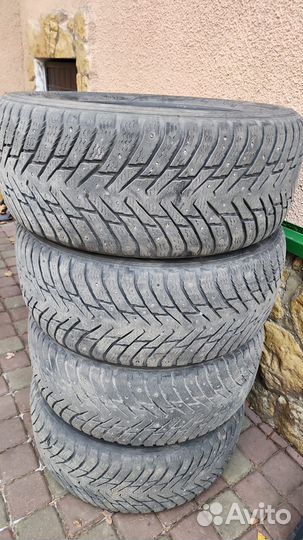 Nokian Tyres Hakkapeliitta 8 245/50 R18 100T