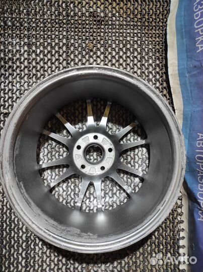 Диск литой R17 5*112