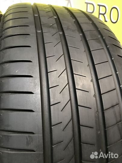 Bridgestone Alenza 001 285/45 R22 111H