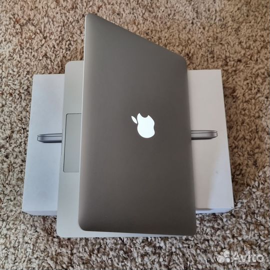 Apple MacBook Pro 13 (Late 2013) i5/4Gb/128Gb