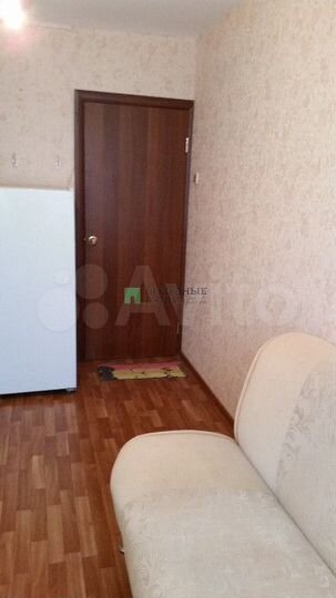 Комната 10,7 м² в 2-к., 1/5 эт.