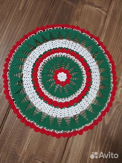 Ажурная новогодняя салфетка