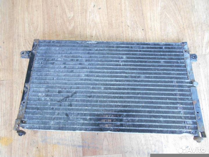 Радиатор кондиционера Mitsubishi Pajero/Montero I