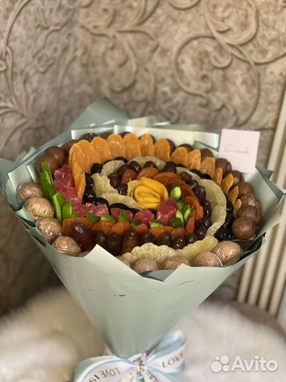 Букет из сухофруктов