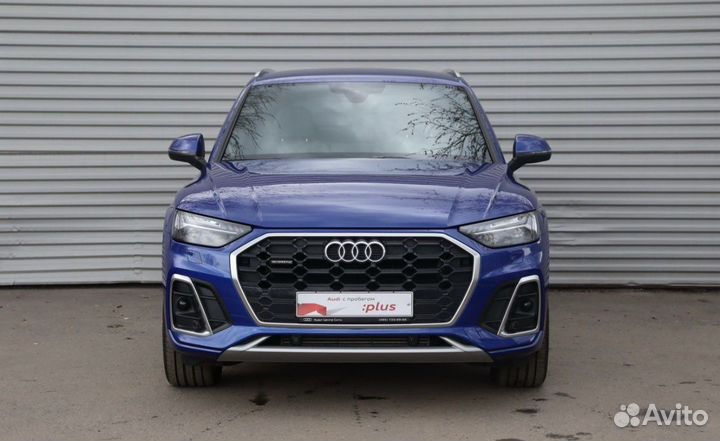В разборе Audi Q5 2021 год
