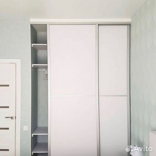 Шкаф встроенный / распашной