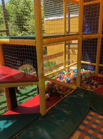 Комната 15 м² в 5-к., 1/1 эт.