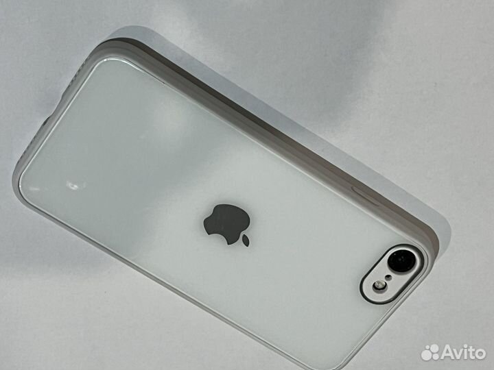 iPhone 7, 32 ГБ