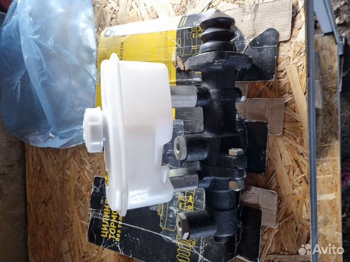 Главный тормозной цилиндр газ 53