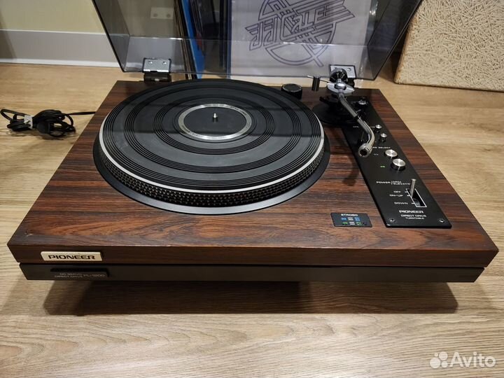 Проигрыватель винила Pioneer PL-1200