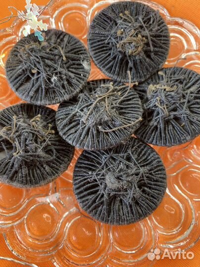 Комплект старинных пуговиц 6 штук