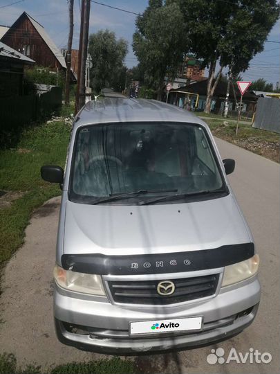 Mazda Bongo Friendee 2.5 AT, 1999, 425 000 км