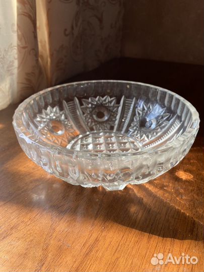 Хрустальные вазы, конфетницы, графины