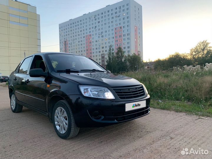 LADA Granta 1.6 МТ, 2012, 120 000 км