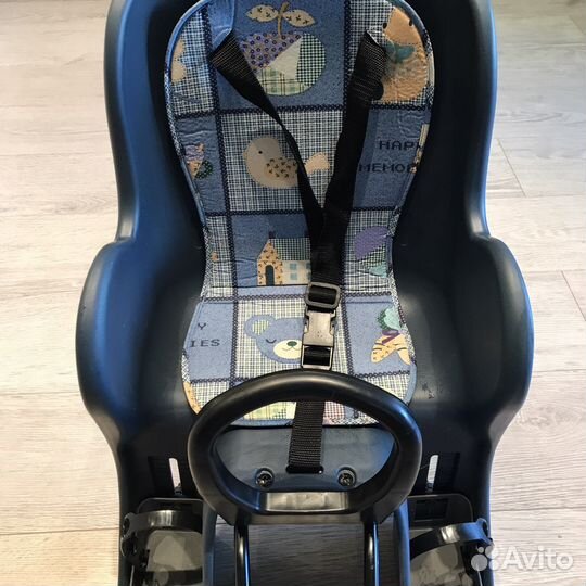 Детское кресло на велосипед