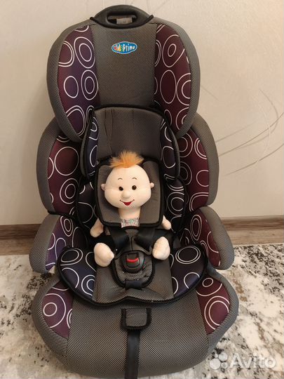 Автомобильное кресло