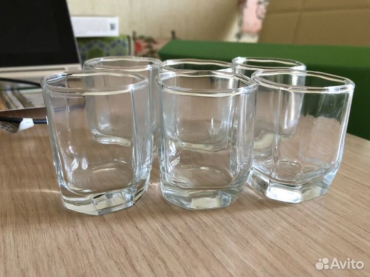 Чашки, Стаканы, рюмки, бутылки