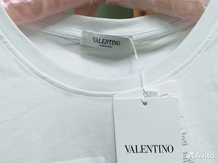 Футболки новые бренд Valentino