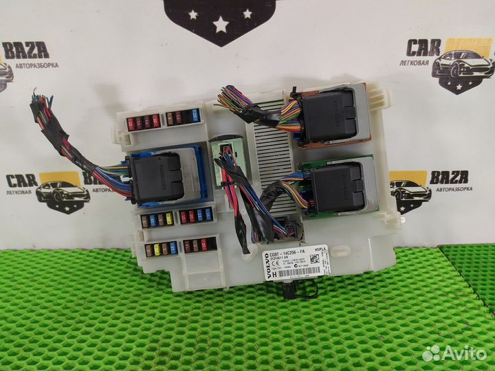 Блок предохранителей