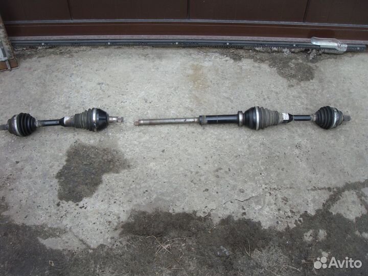 Привод L - R Volvo XC90 2,4 D5244T 2,5 B5254T