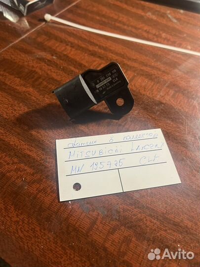 MN195775 Mitsubishi Датчик абсолютного давления