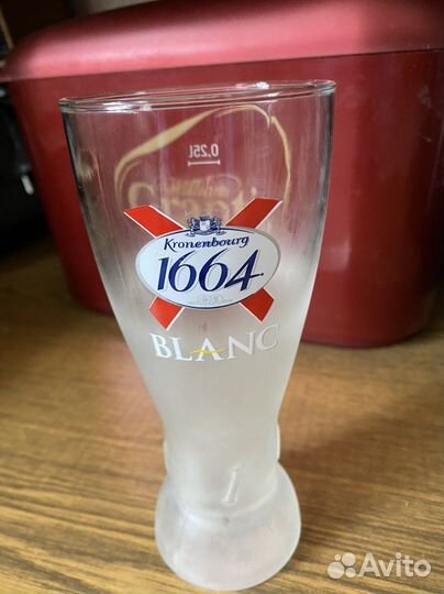 Пивные бокалы