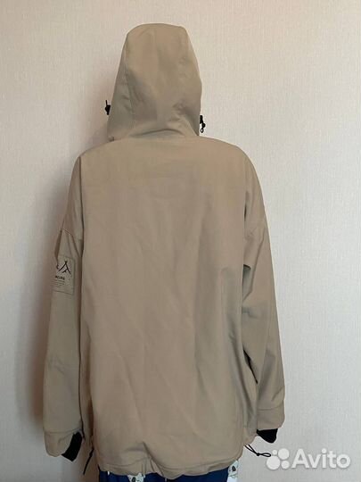 Мембранная куртка сноубордическая. Бренд - chukcha