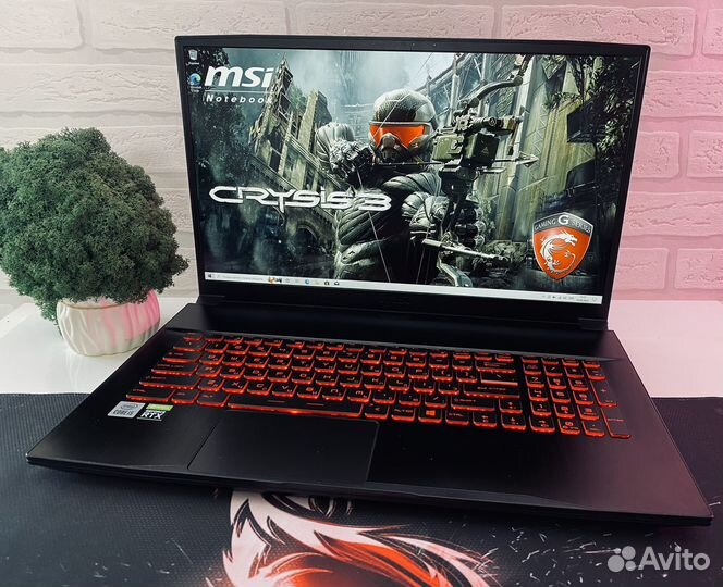 Мощный MSI 17,3/i5-10500H/RTX3050/RAM 16GB