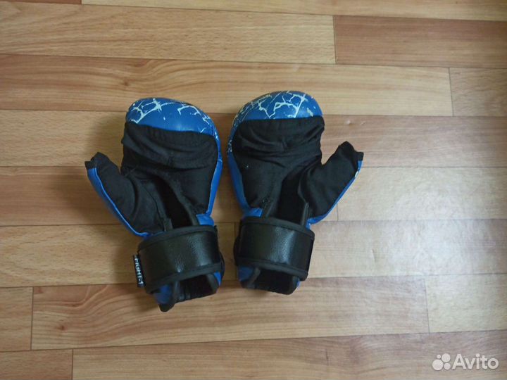 Боксерские перчатки детские 6 oz