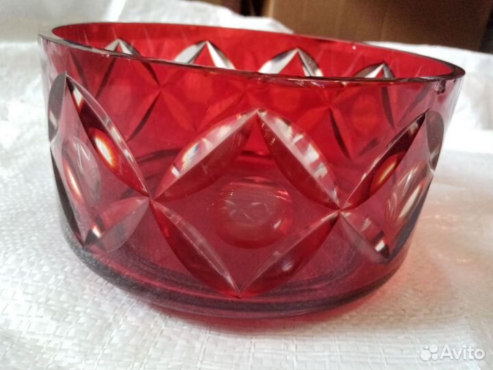 Ваза салатница красное рубиновое стекло СССР