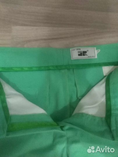 Брюки новые