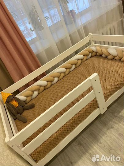 Детская софа из массива с бортиком