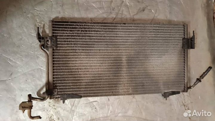 Радиатор кондиционера Citroen Berlingo 2.0HDI 2002