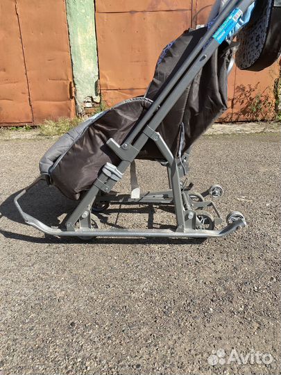 Детские санки с колесами