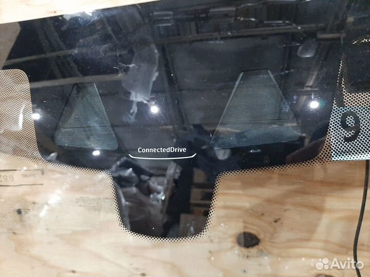 Лобовое стекло BMW G30 под камеры Оригинал