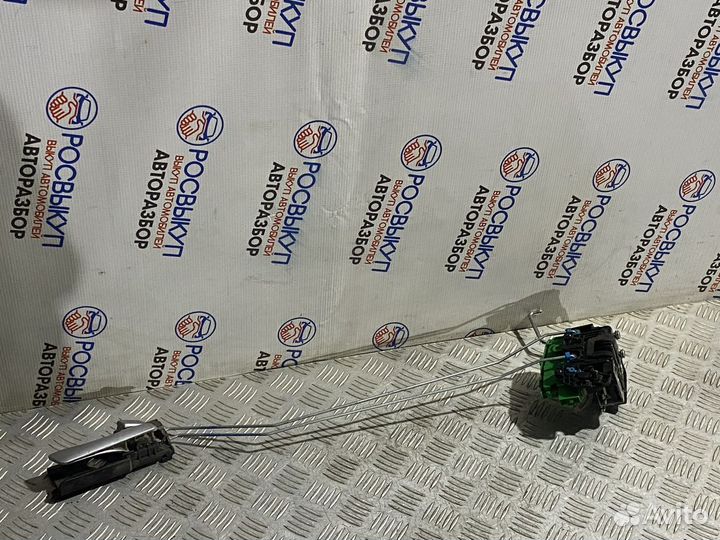 Замок двери Hyundai Solaris