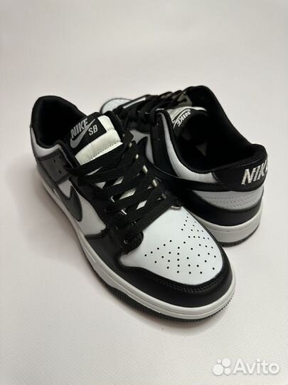 Кроссовки Nike Dunk Low Retro черные