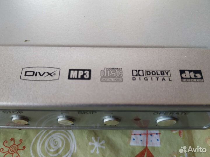 DVD плеер sharp