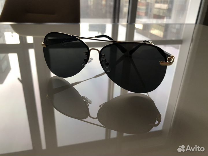 Солнцезащитные очки