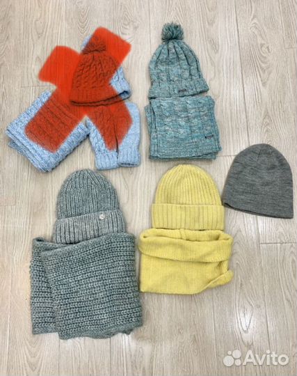 Шапка и шарф женская вязаная