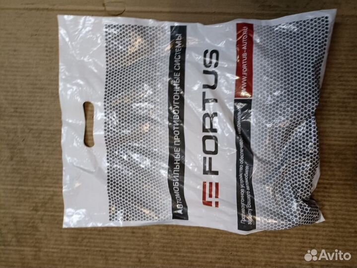 Замок противоугонный MUL-T-lock 2701 duster HJD 5