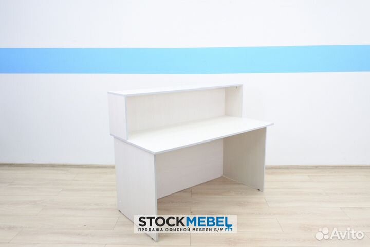 Офисная мебель. Ресепшн администратора. Бодега