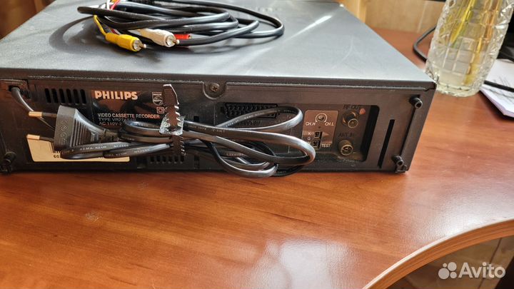 Видеомагнитофон philips VR 274