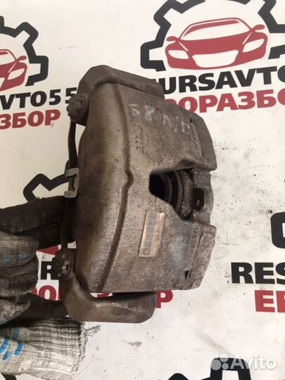 Суппорт тормозной передний левый Audi A4 B8 2.0T