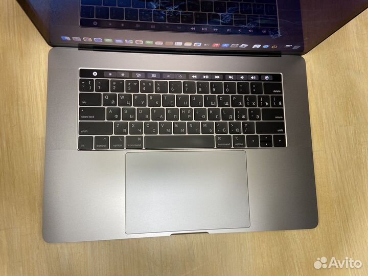 Apple macbook pro 15 2019