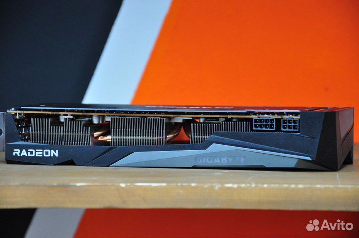 Gigabyte RX 6700XT 12gb